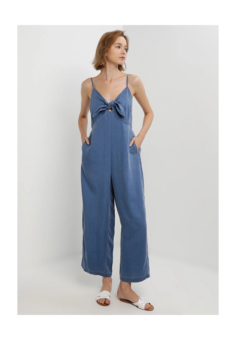Old Navy Knotted Tie Front Cami Jumpsuit 3 Old Navy Knotted Tie Front Cami Jumpsuit