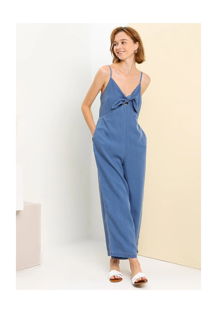 Old Navy Knotted Tie Front Cami Jumpsuit 7 Old Navy Knotted Tie Front Cami Jumpsuit - Billede 5