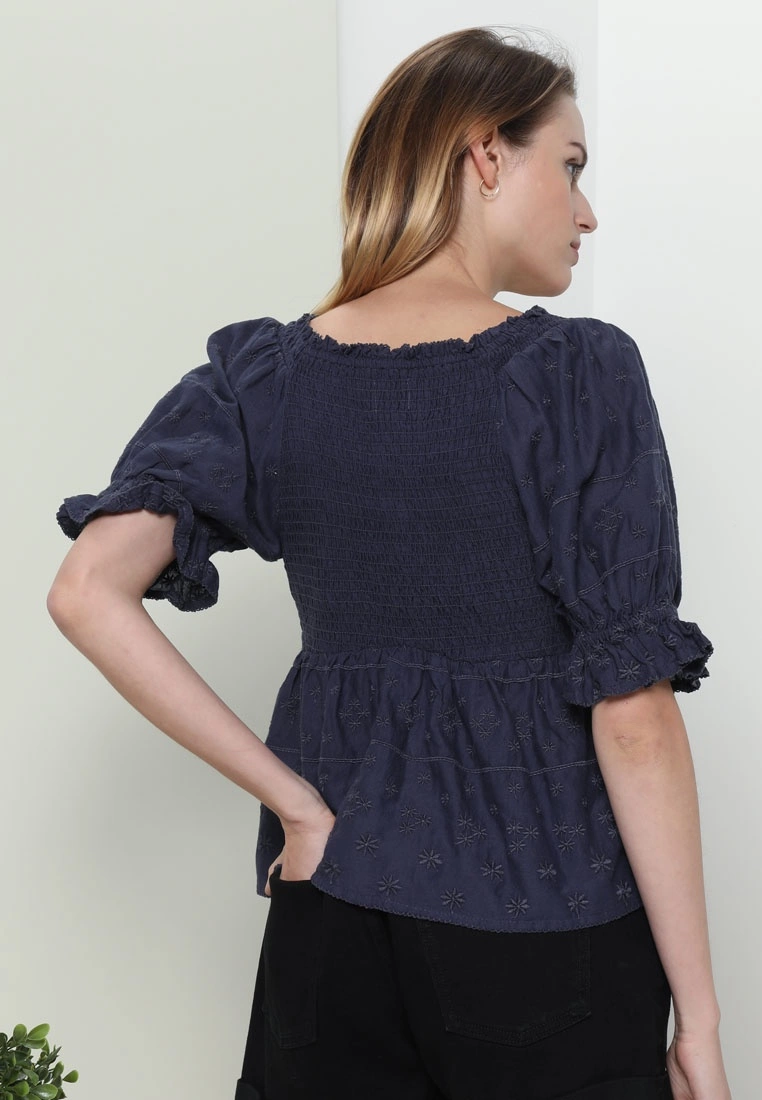 Old Navy Square Neck Babydoll Crafted Top 8 Old Navy Square Neck Babydoll Crafted Top - Billede 6