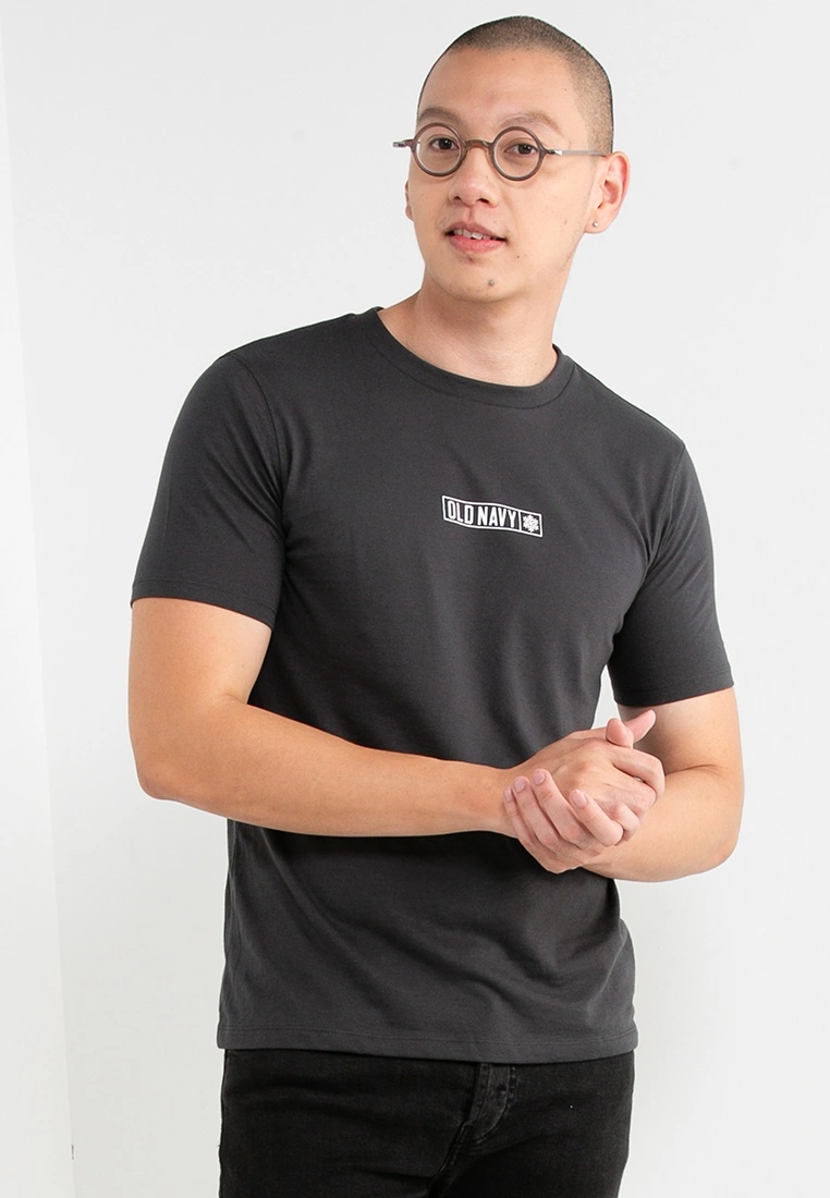 Old Navy Graphic Crew Neck T-Shirt 4 Old Navy Graphic Crew Neck T-Shirt - Billede 2