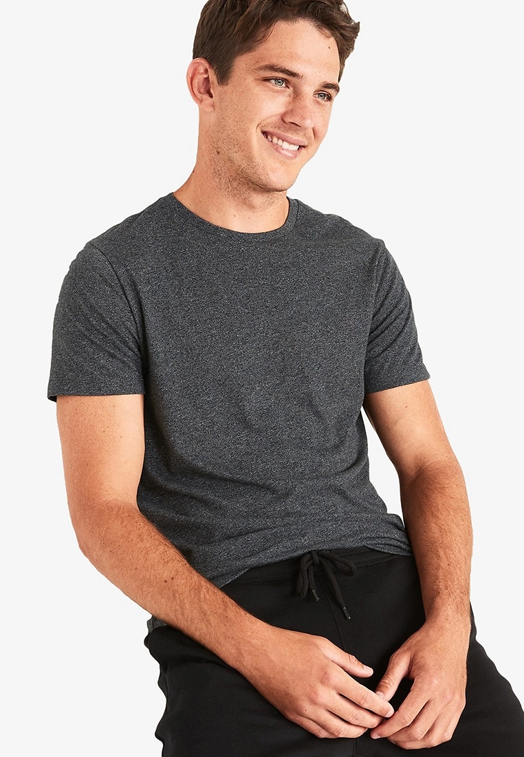 Old Navy Soft-Washed Crew-Neck Tee 3 Old Navy Soft-Washed Crew-Neck Tee