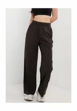 Old Navy Stretch Tech Wide Leg Pants