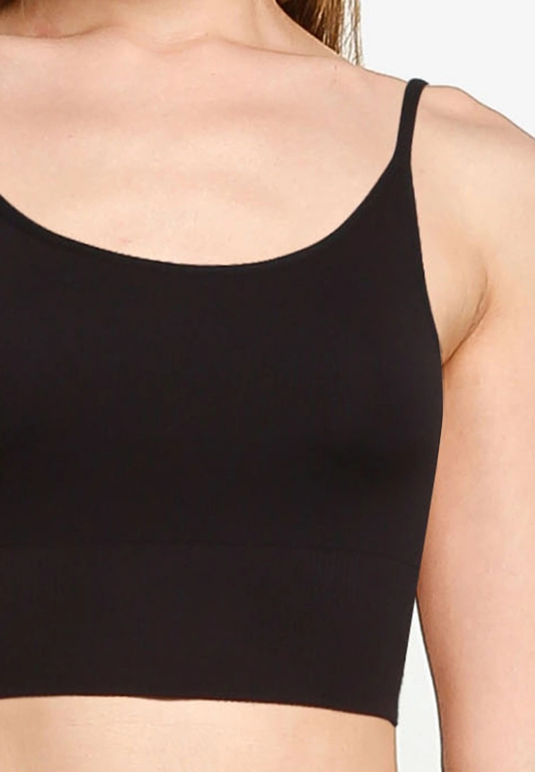 Old Navy Rib-Knit Seamless Cami Bralette 5 Old Navy Rib-Knit Seamless Cami Bralette - Billede 3