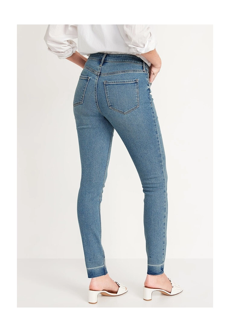 Old Navy Rockstar Super Skinny Cut-Off Ankle Jeans 4 Old Navy Rockstar Super Skinny Cut-Off Ankle Jeans - Billede 2