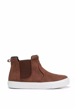Old Navy N Sneaker Chukka