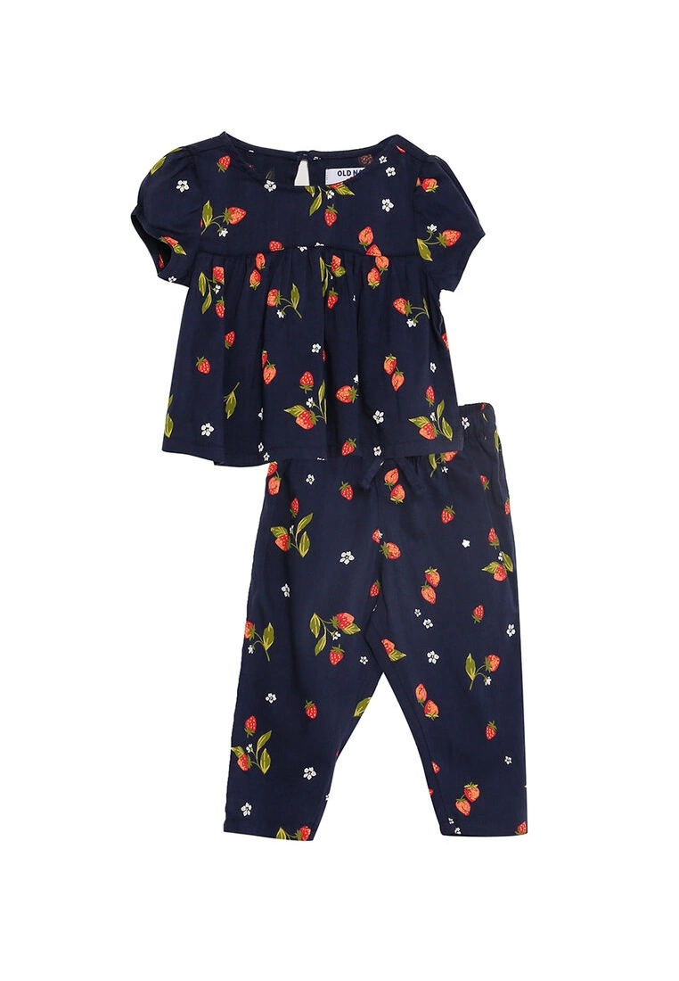 Old Navy Soft-Woven Strawberry Print Top & Pants Set 3 Old Navy Soft-Woven Strawberry Print Top & Pants Set