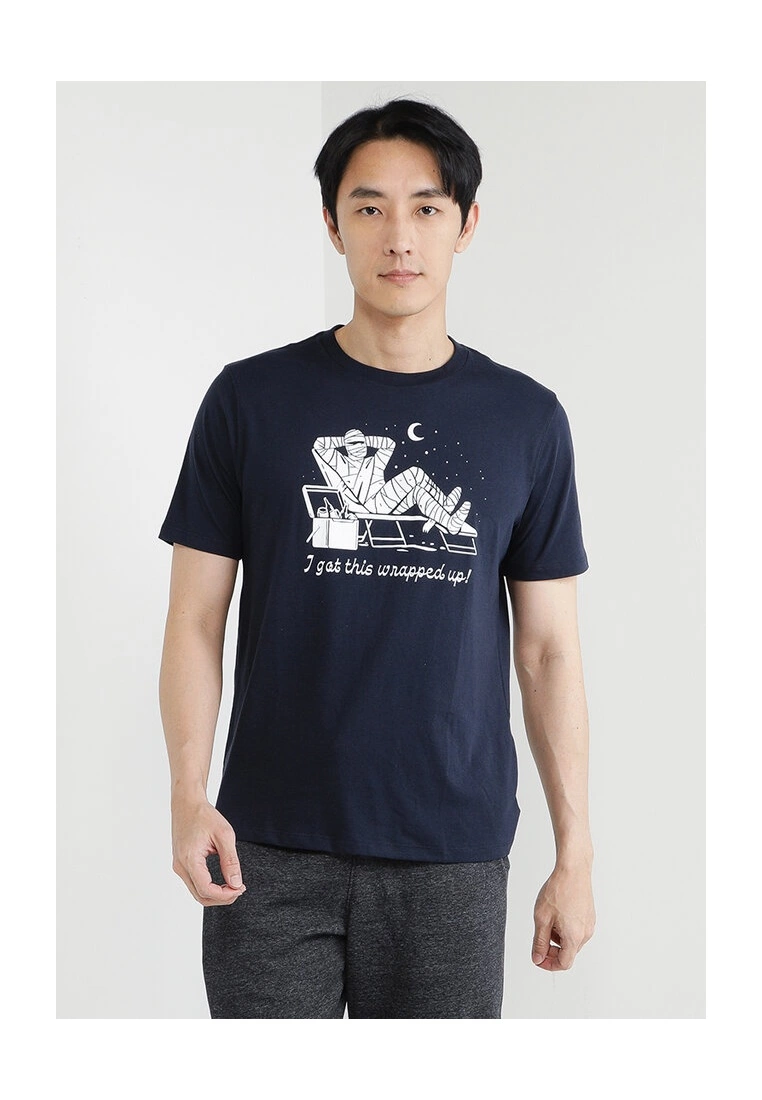 Old Navy Graphic T-Shirt 3 Old Navy Graphic T-Shirt