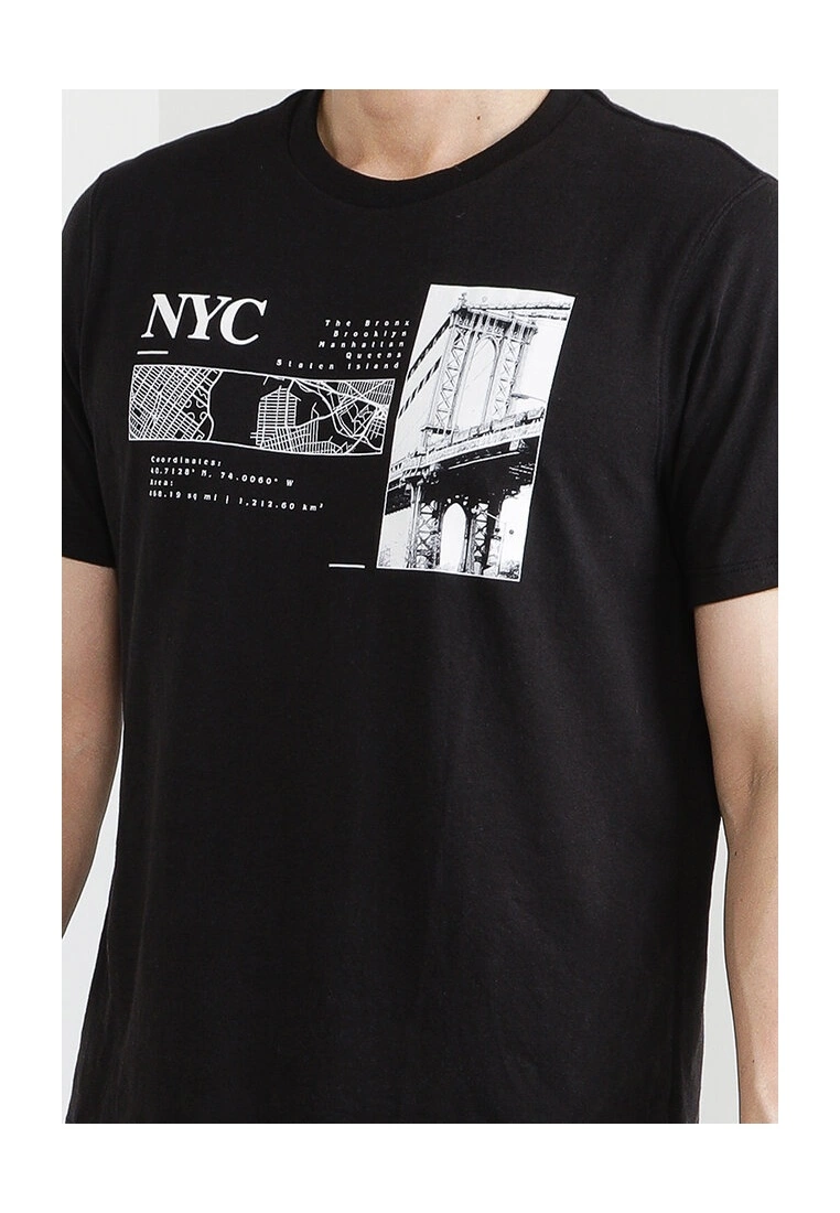 Old Navy Graphic T-Shirt 5 Old Navy Graphic T-Shirt - Billede 3