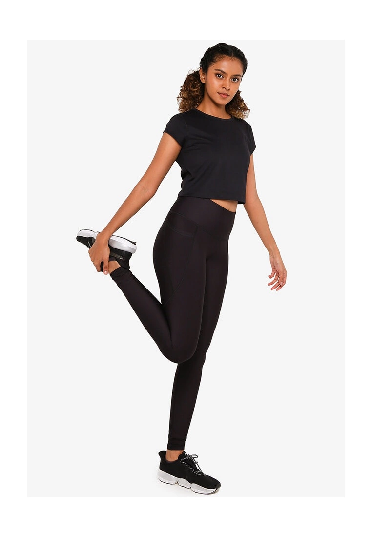 Old Navy Powersoft Short-Sleeves Crop Top 6 Old Navy Powersoft Short-Sleeves Crop Top - Billede 4