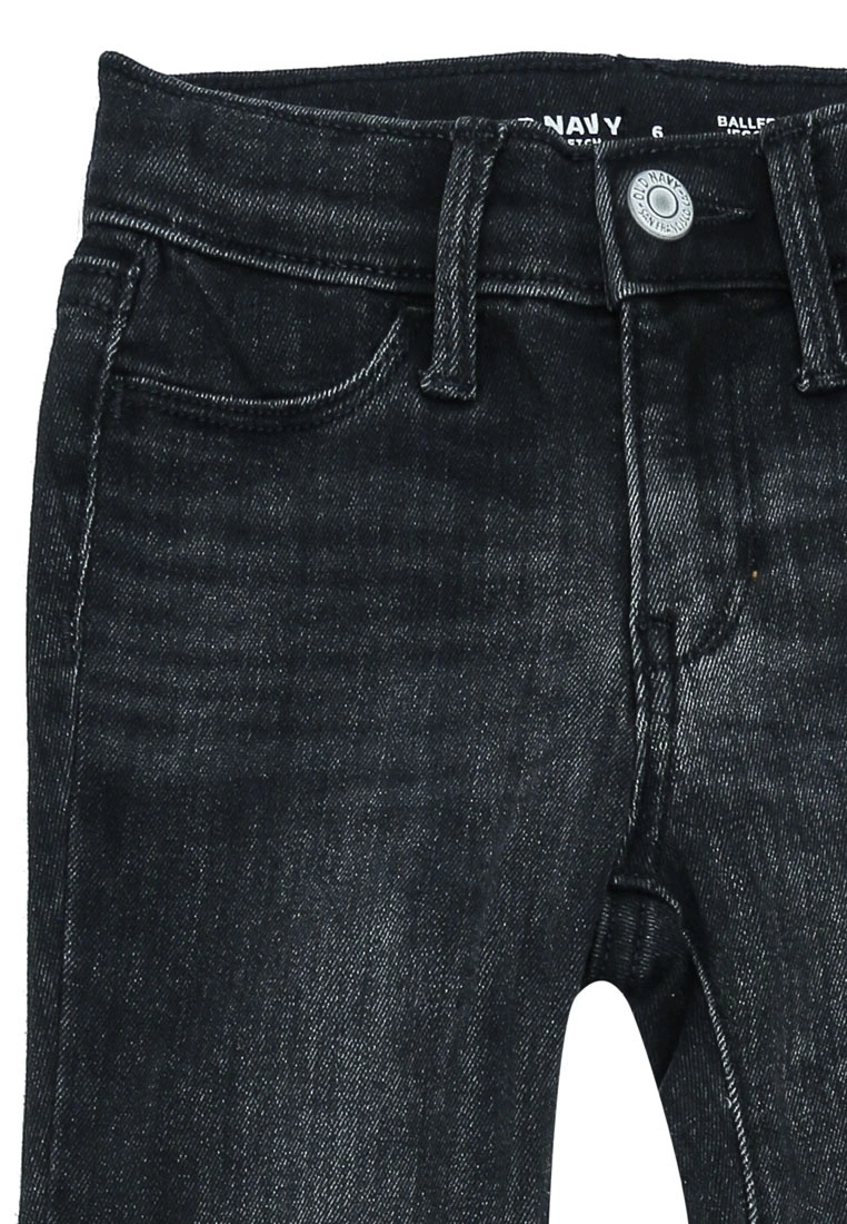 Old Navy Black Knee Dest Ballerina Jeans 5 Old Navy Black Knee Dest Ballerina Jeans - Billede 3