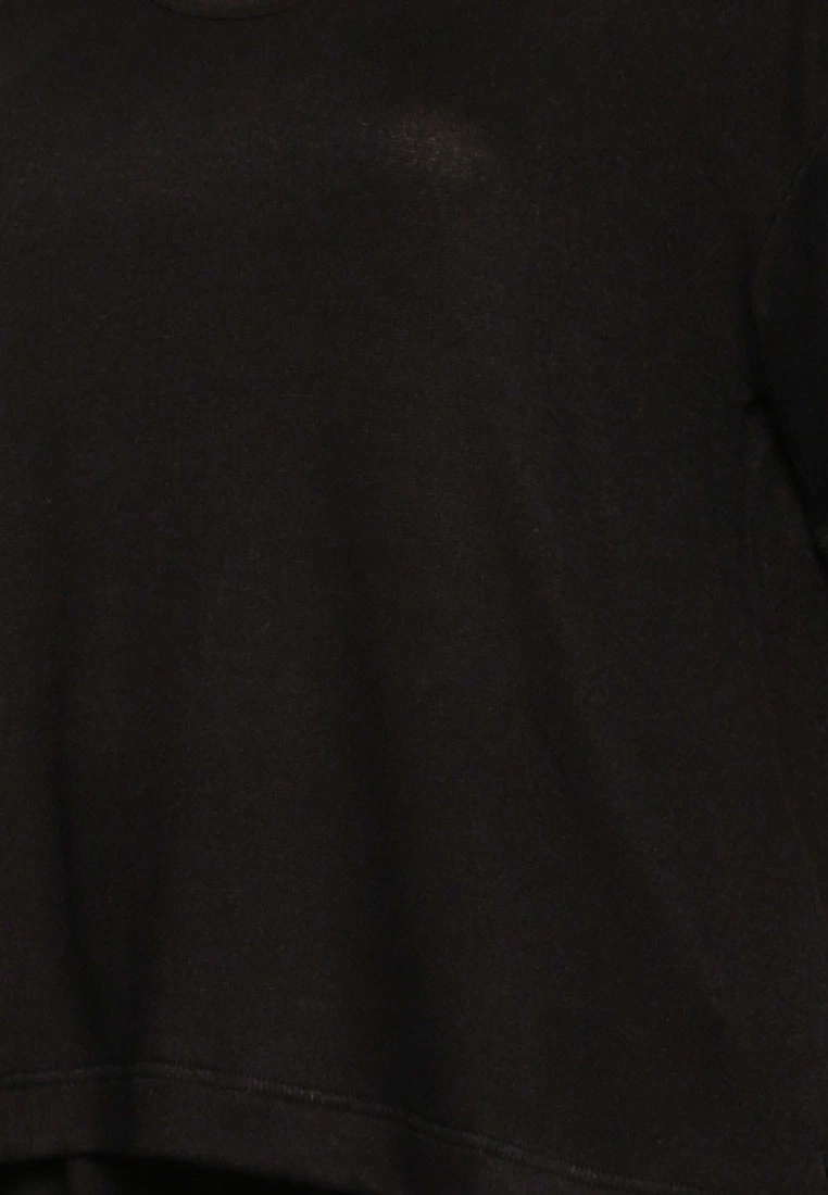 Old Navy Short Sleeve Plain Top 5 Old Navy Short Sleeve Plain Top - Billede 3