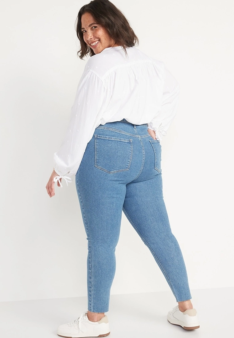 Old Navy High Rise Rockstar Medium Destroy Jeans 8 Old Navy High Rise Rockstar Medium Destroy Jeans - Billede 6