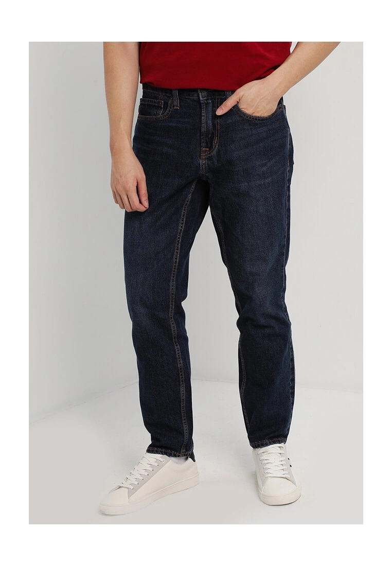 Old Navy Athletic Taper Rigid Non-Stretch Jeans 3 Old Navy Athletic Taper Rigid Non-Stretch Jeans