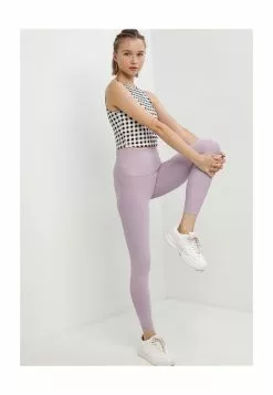 Old Navy Light Support PowerChill Longline Sports Tank Top -Cykler Salgsbutik old navy 4524 7990716 4