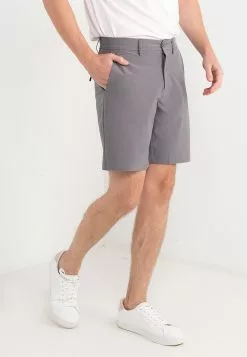 Old Navy 7 Inch Stretch Tech Chino Shorts