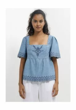 Old Navy Crafted Americana Top