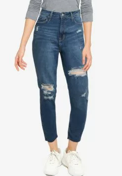 Old Navy Extra High-Waisted Rockstar 360° Super Skinny Jeans