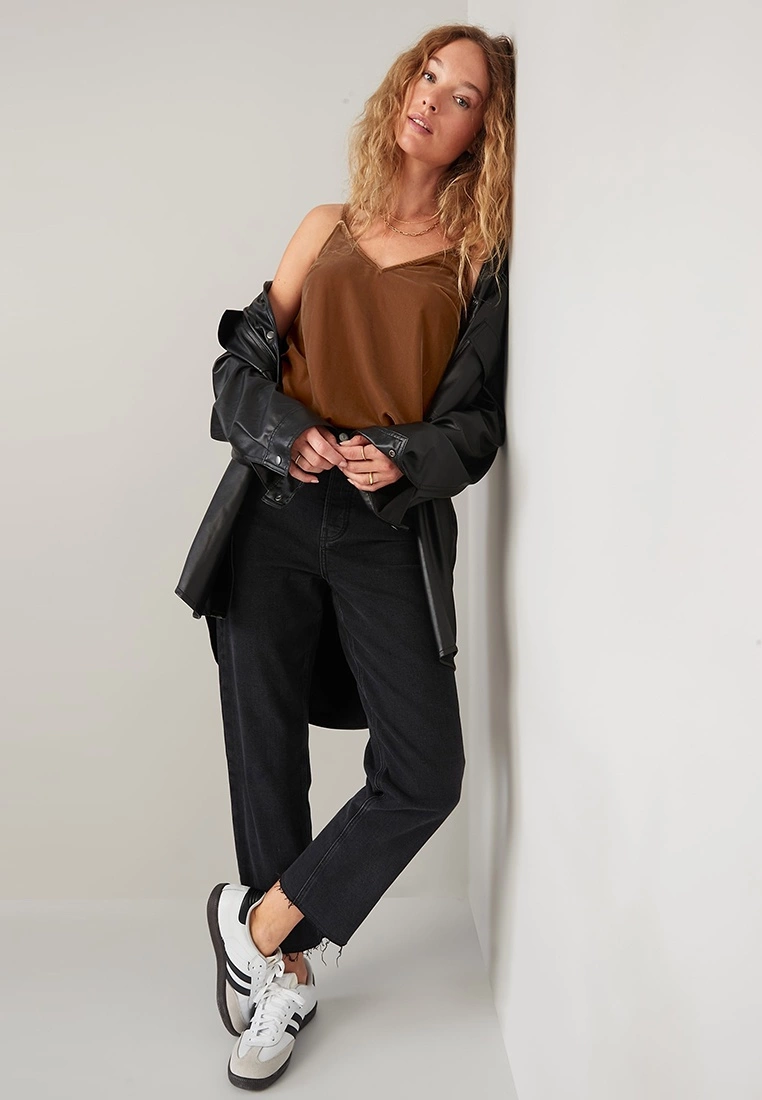 Old Navy Velvet Cami Top 5 Old Navy Velvet Cami Top - Billede 3