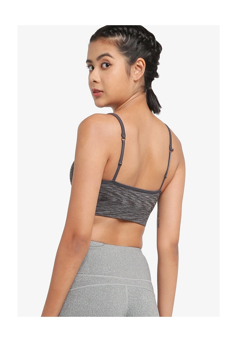 Old Navy Light Support Seamless Convertible Sports Bra 4 Old Navy Light Support Seamless Convertible Sports Bra - Billede 2