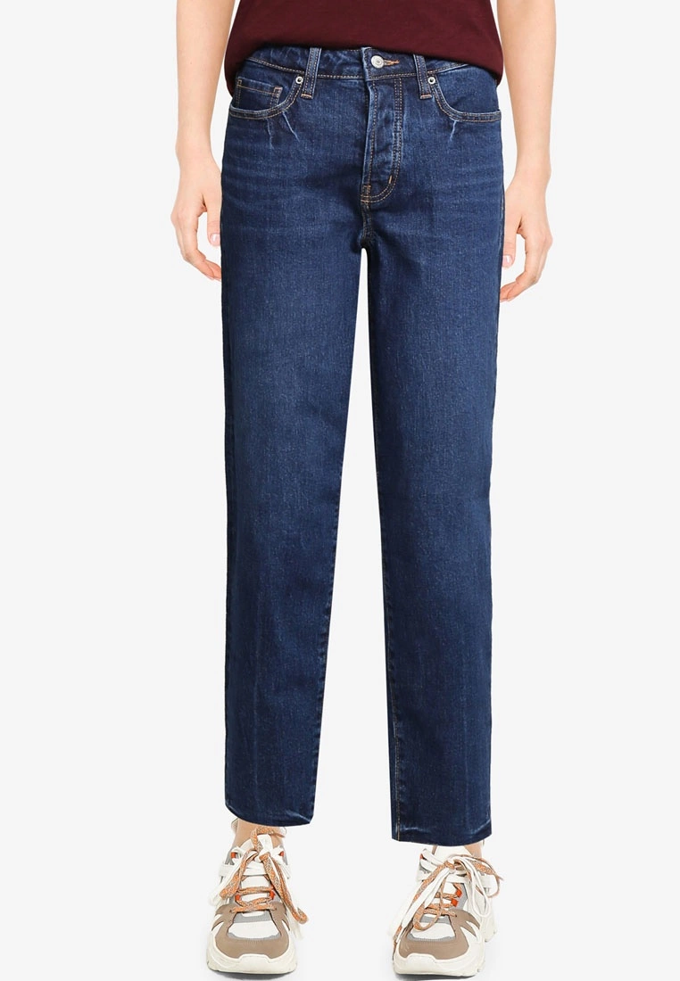 Old Navy Straight Fit Jeans 3 Old Navy Straight Fit Jeans