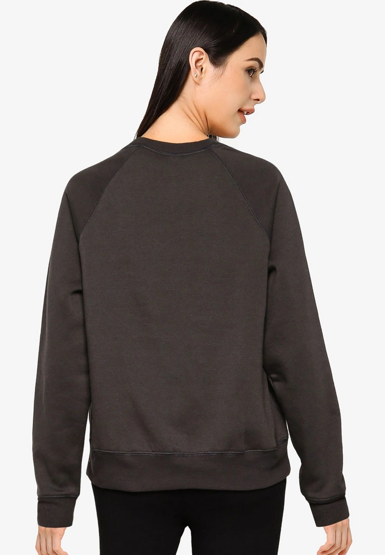 Old Navy Vintage Logo Crew Neck Sweatshirt 4 Old Navy Vintage Logo Crew Neck Sweatshirt - Billede 2