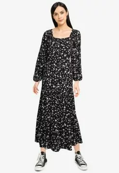 Old Navy Square Neck Tiered Maxi Dress