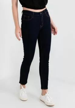 Old Navy Mr Rock Basic Rinse Jeans