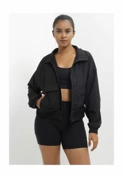Old Navy Stretch Tech Adventure Jacket