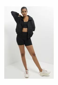 Old Navy Stretch Tech Adventure Jacket -Cykler Salgsbutik old navy 6260 4890716 4