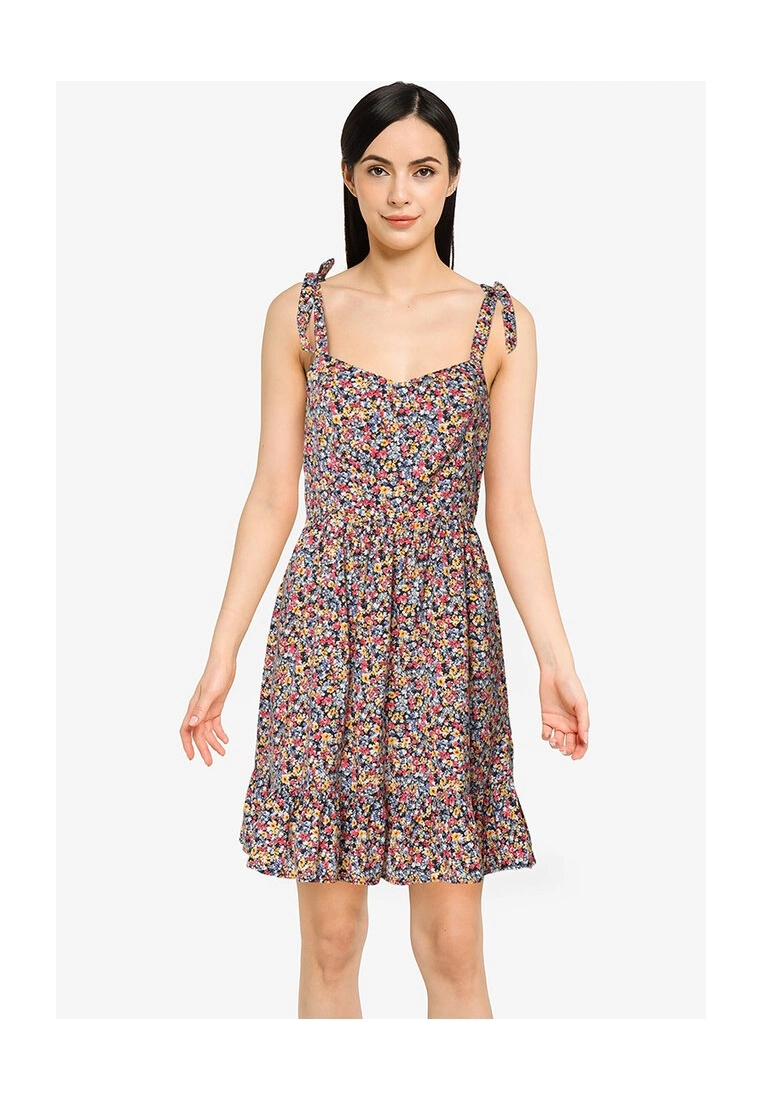 Old Navy Tie Strap Tiered Cami Mini Dress 3 Old Navy Tie Strap Tiered Cami Mini Dress