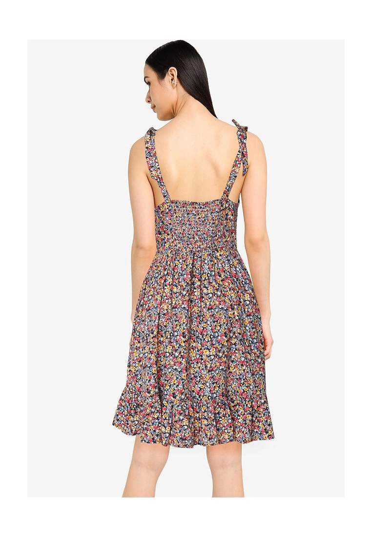 Old Navy Tie Strap Tiered Cami Mini Dress 4 Old Navy Tie Strap Tiered Cami Mini Dress - Billede 2