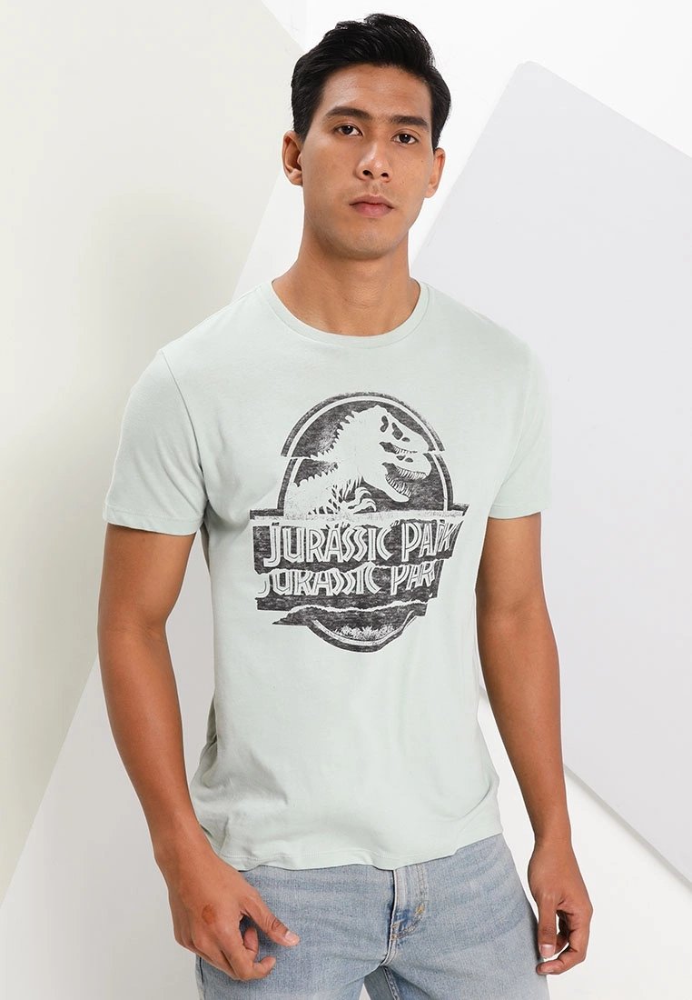 Old Navy Jurassic Park Graphic T-Shirt 7 Old Navy Jurassic Park Graphic T-Shirt - Billede 5