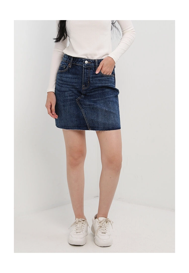 Old Navy Bright Medium Clean Mini Skirt 3 Old Navy Bright Medium Clean Mini Skirt