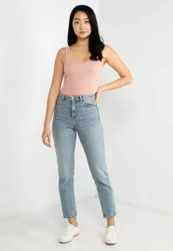 Old Navy Scoop-Neck Rib-Knit First Layer Tank Top 9 Old Navy Scoop-Neck Rib-Knit First Layer Tank Top -Cykler Salgsbutik old navy 7291 5380236 4