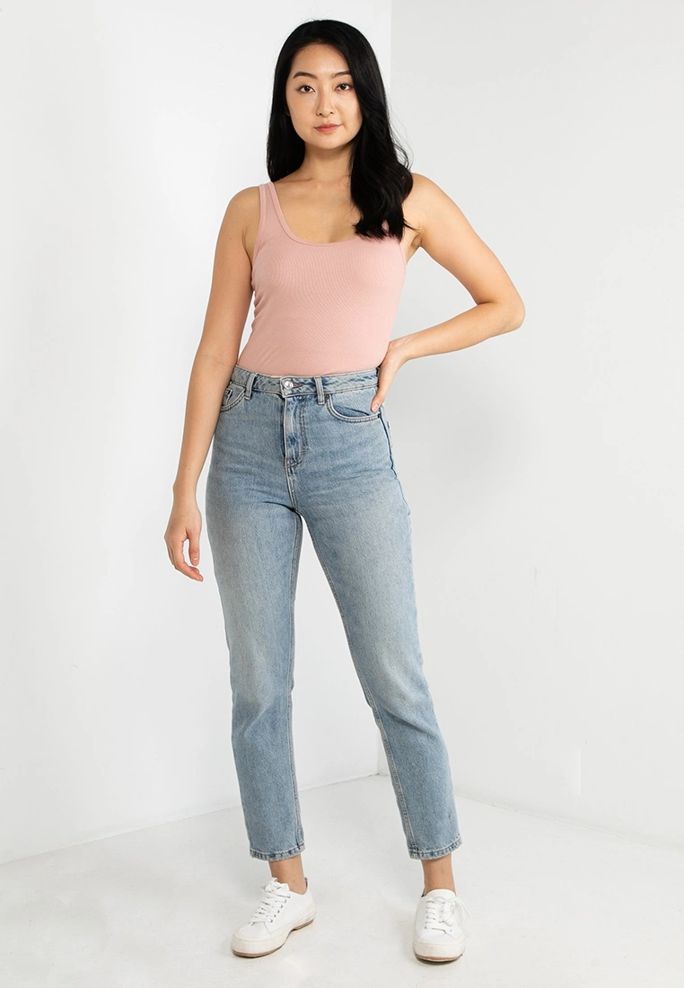 Old Navy Scoop-Neck Rib-Knit First Layer Tank Top 6 Old Navy Scoop-Neck Rib-Knit First Layer Tank Top - Billede 4