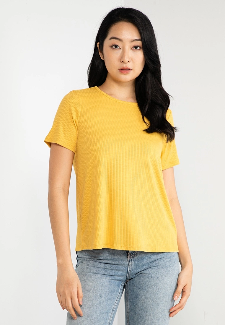 Old Navy Luxe Ribbed Slub-Knit T-Shirt 3 Old Navy Luxe Ribbed Slub-Knit T-Shirt