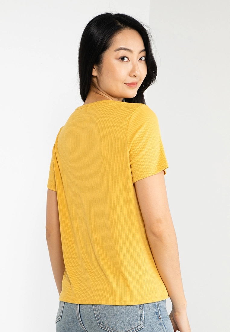 Old Navy Luxe Ribbed Slub-Knit T-Shirt 4 Old Navy Luxe Ribbed Slub-Knit T-Shirt - Billede 2