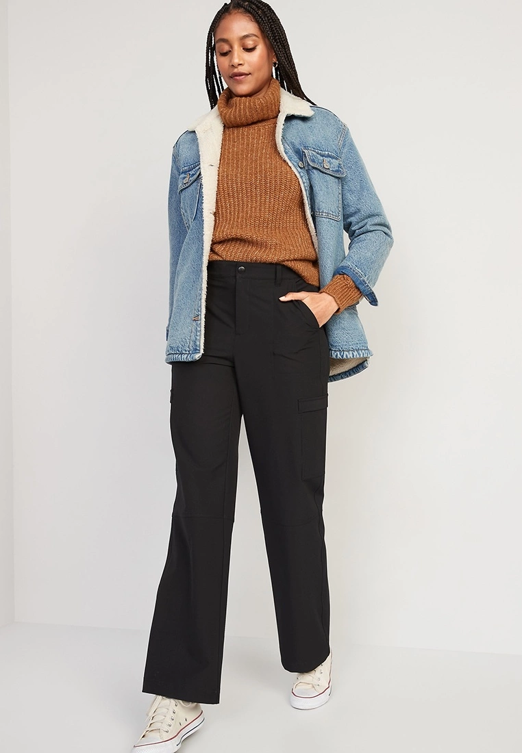 Old Navy Mid-Rise All-Seasons StretchTech Water-Repellent Straight Cargo Pants 5 Old Navy Mid-Rise All-Seasons StretchTech Water-Repellent Straight Cargo Pants - Billede 3