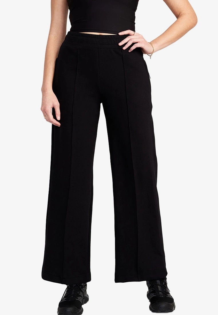 Old Navy High-Waisted Dynamic Fleece Pintucked Wide-Leg Pants 3 Old Navy High-Waisted Dynamic Fleece Pintucked Wide-Leg Pants