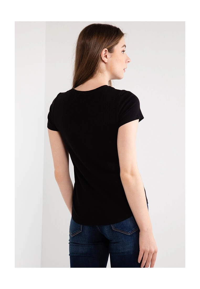 Old Navy EveryWear Graphic T-Shirt 4 Old Navy EveryWear Graphic T-Shirt - Billede 2