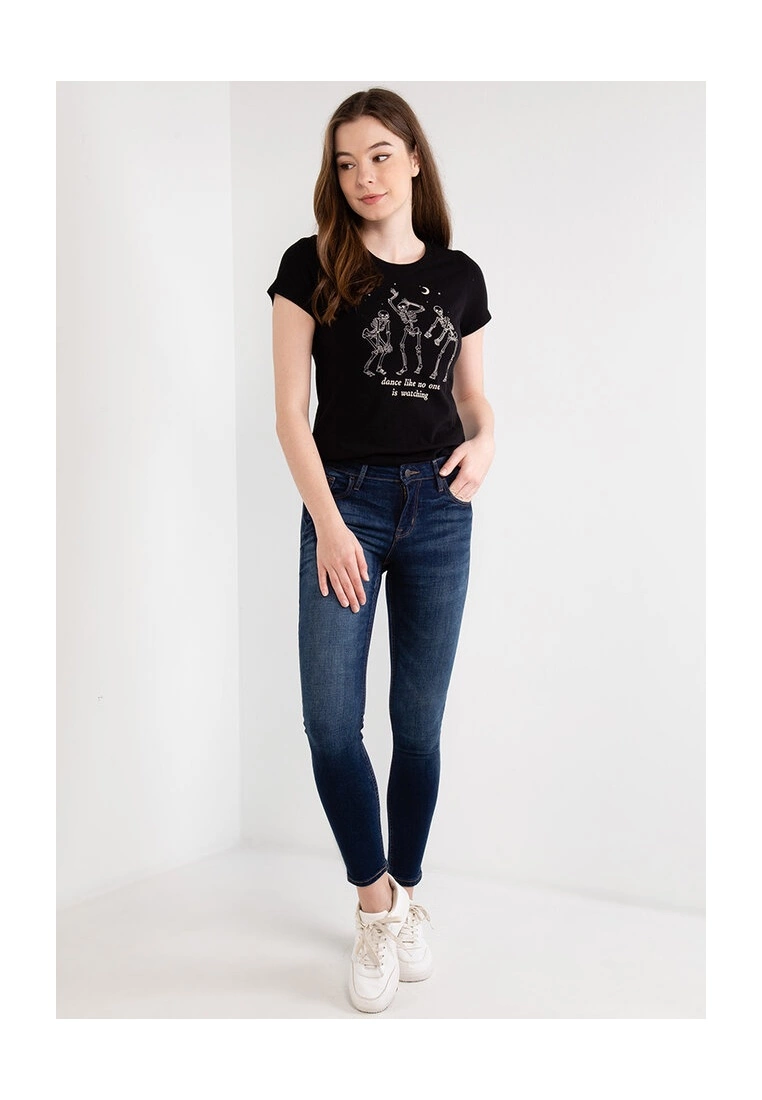 Old Navy EveryWear Graphic T-Shirt 6 Old Navy EveryWear Graphic T-Shirt - Billede 4