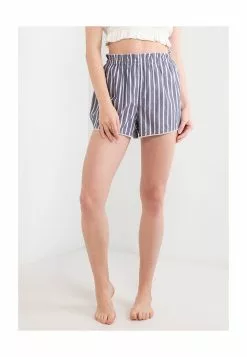 Old Navy New Crafted Woven Shorts