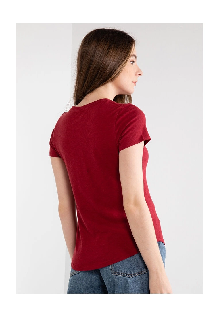 Old Navy EveryWear Logo Graphic T-Shirt 4 Old Navy EveryWear Logo Graphic T-Shirt - Billede 2