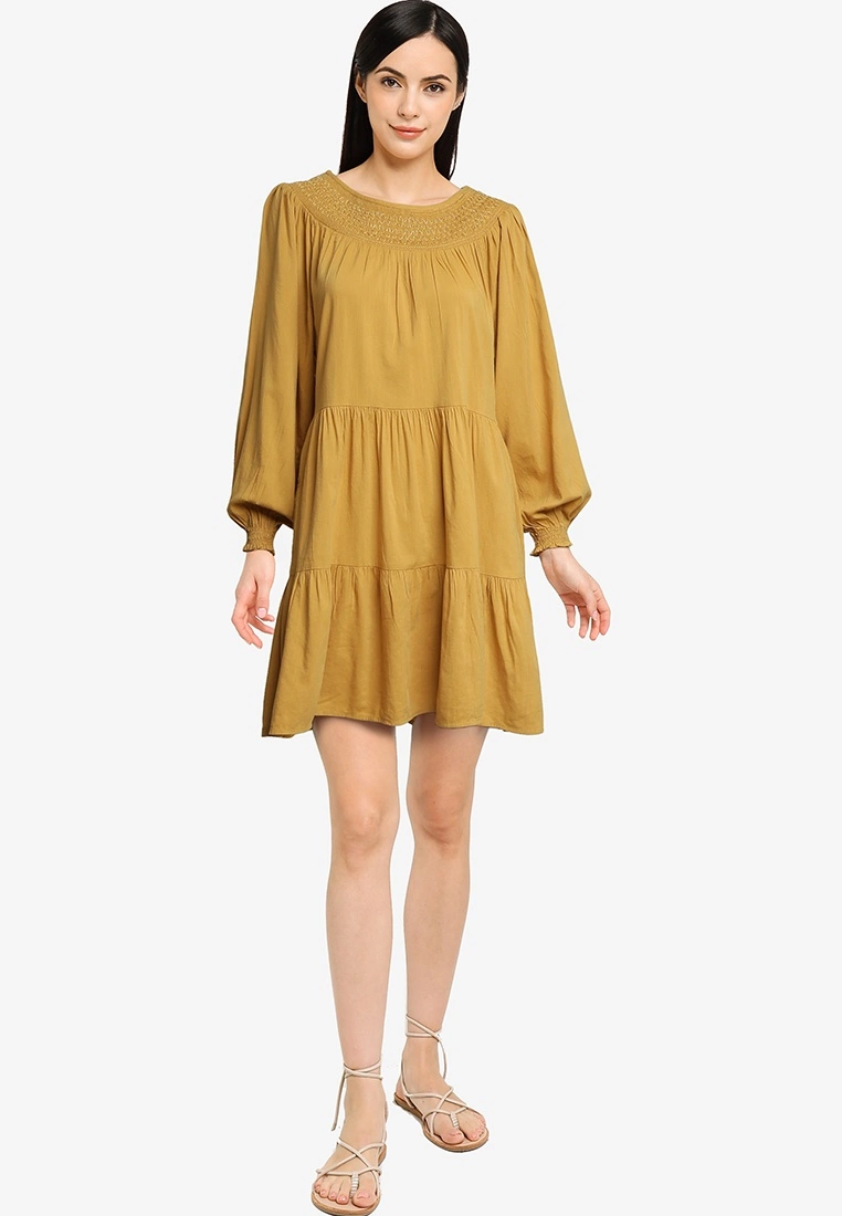 Old Navy Ls Smocked Yoke Swing Mini 6 Old Navy Ls Smocked Yoke Swing Mini - Billede 4