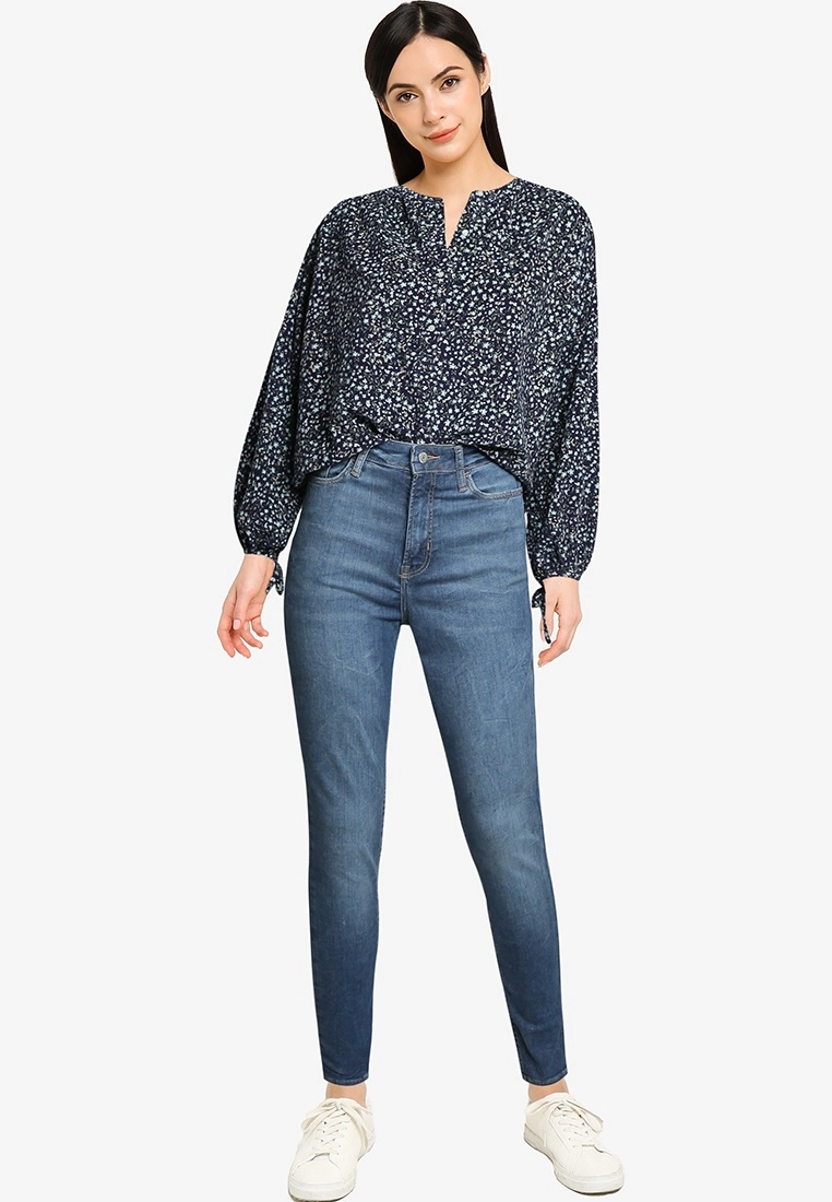 Old Navy Forever Fit 360 Rock Medium Light 6 Old Navy Forever Fit 360 Rock Medium Light - Billede 4