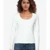 Old Navy Long Sleeve Slim Tee 2 Old Navy Long Sleeve Slim Tee -Cykler Salgsbutik old navy 8812 7927906 1