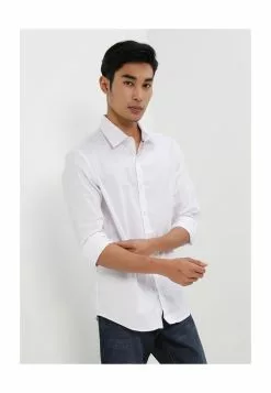 Old Navy Go-Dry Signature Shirt