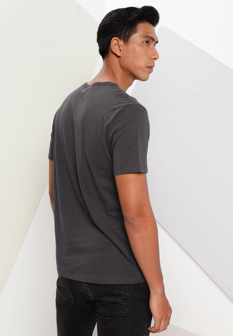 Old Navy Tom And Jerry Graphic T-Shirt 8 Old Navy Tom And Jerry Graphic T-Shirt - Billede 6