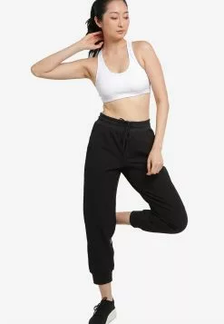 Old Navy All Season Stretchtech Pant