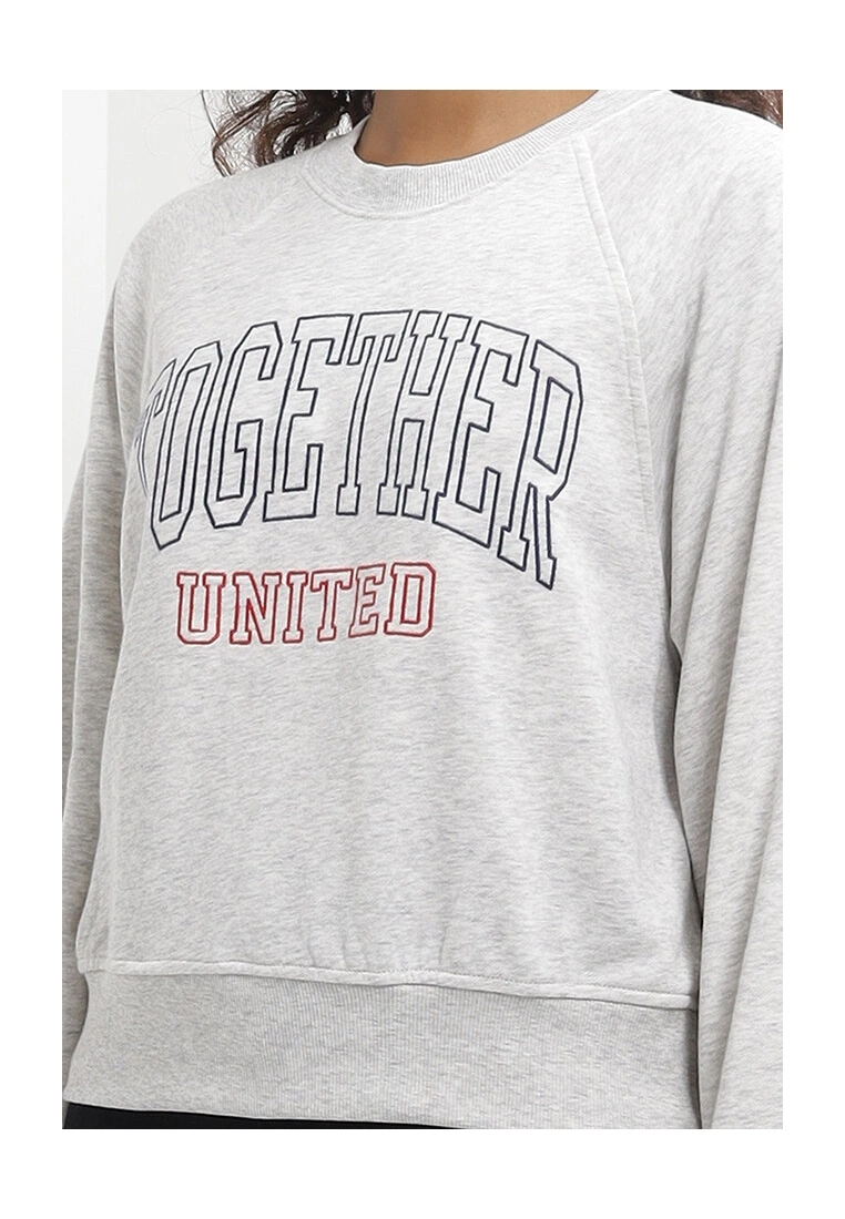 Old Navy Americana Crop Crew Sweatshirt 5 Old Navy Americana Crop Crew Sweatshirt - Billede 3